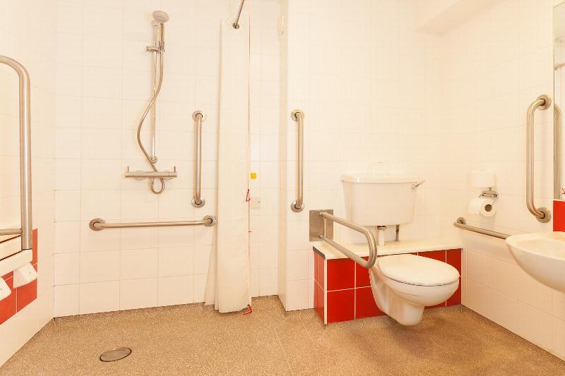 Travelodge Bradford Central Extérieur photo